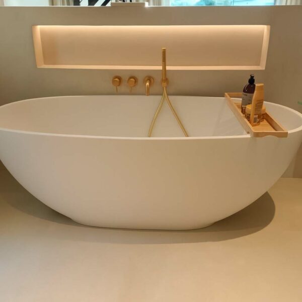 Installation baignoire îlot design salle de bain neuve Carnac – MSM Saint-Philibert